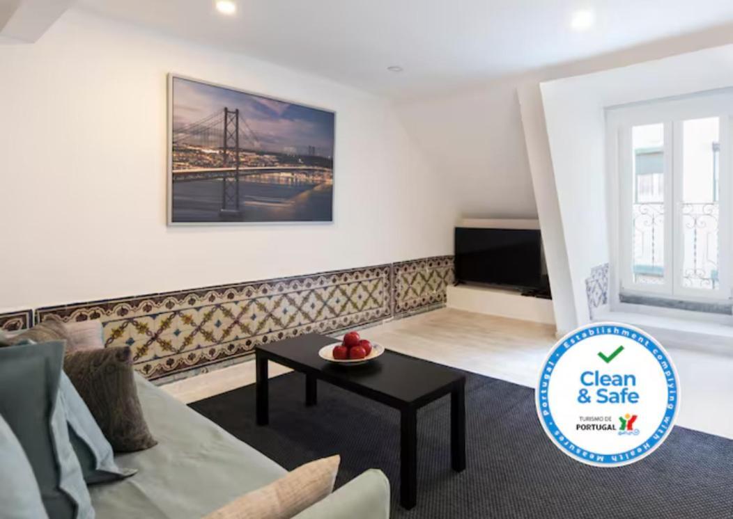 Duplex With Terrace In Principe Real Apartamento *